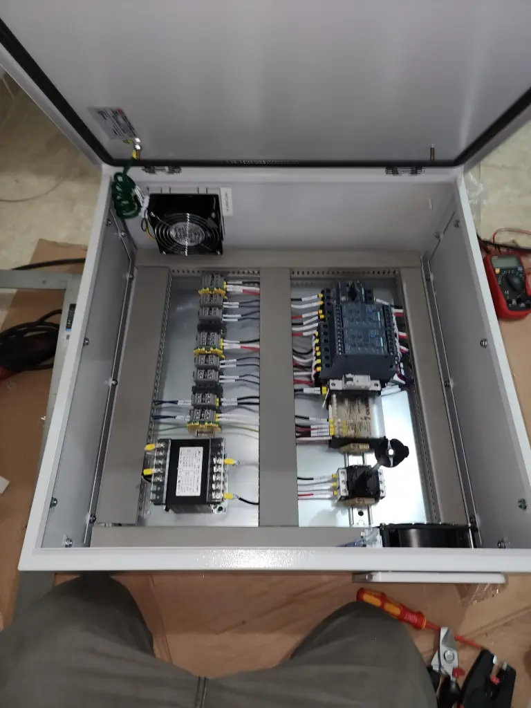Gabinete de Control 